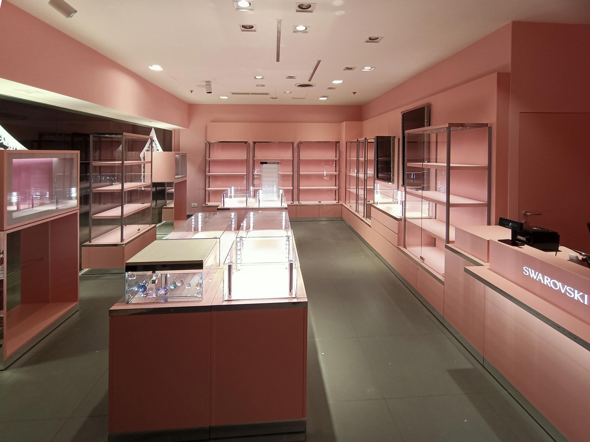 2022 SWAROVSKI 000031 copia