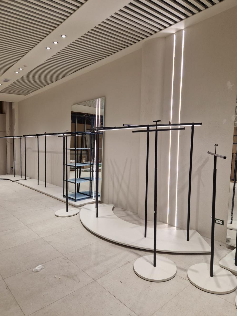 26 09 2025 Allestimento VG0012