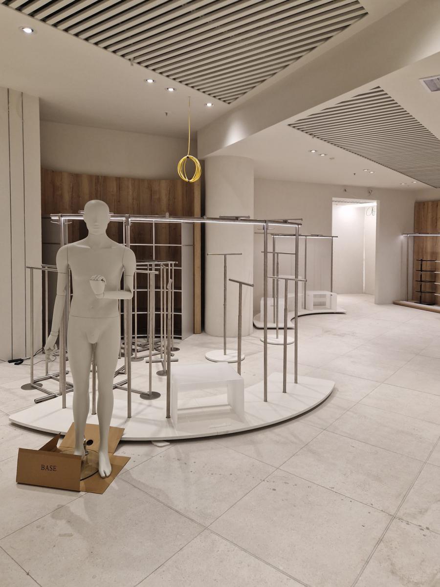 26 09 2025 Allestimento VG0018